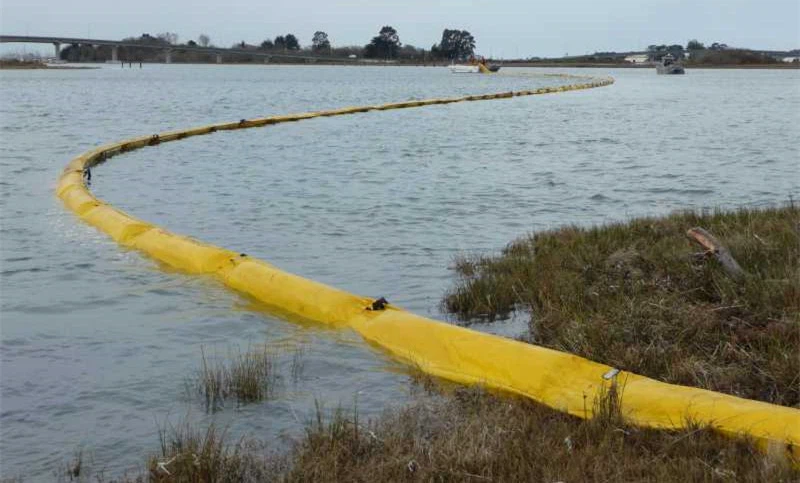 Floating Oil Spill Containment Boom Floating Oil Spill Containment Boom
